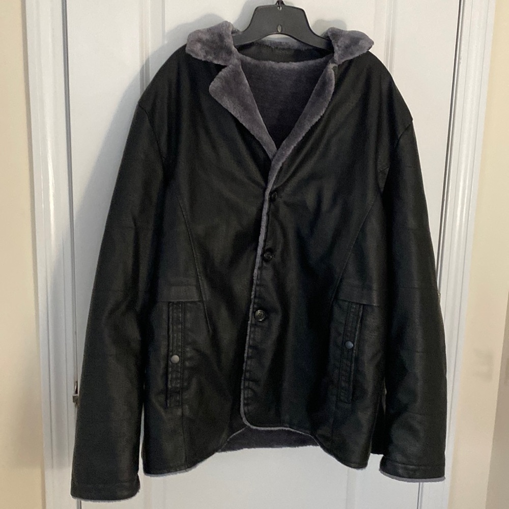 Men’s vegan leather plush lined jacket size XXL